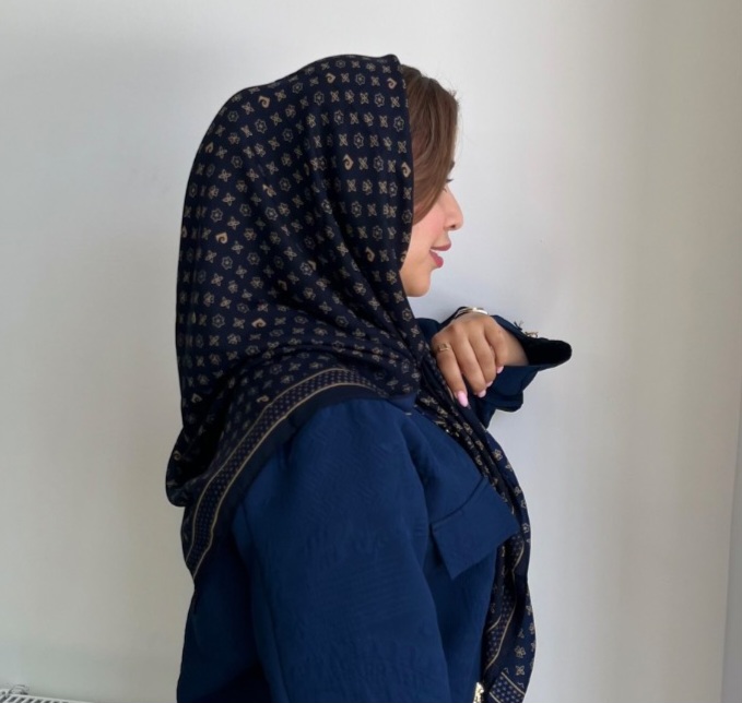 روسری نخی طرح گل